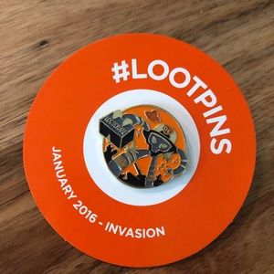 New Collectible LootCrate Pin Jan. 2016 Invasion